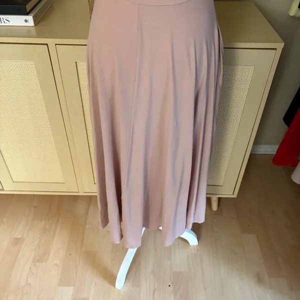 REFORMATION Edita dress‎ Midi In Serenade Blush Pink size Medium - Image 5