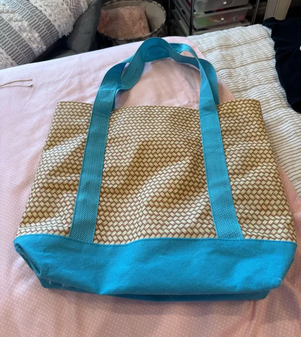 Beach Bag Blue - Image 2