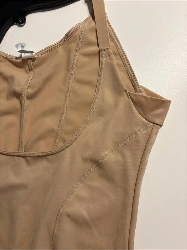 Maidenform Ultimate Instant Slimmer Open Bust Bodysuit (Style #2656) Beige large - Image 5