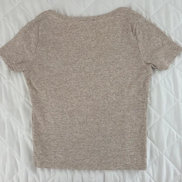 Hollister Baby Tee - Image 2