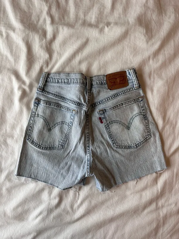 Levi’s denim shorts - Image 4