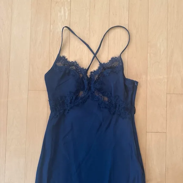 Princess Polly Treasure Bias Cut Navy Blue Satin Maxi Dress with lace detail - Image 4