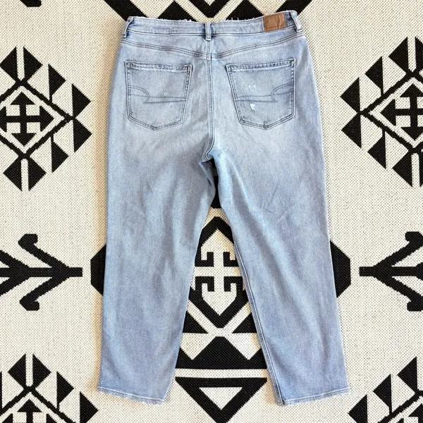 American Eagle Stretch Ripped High Rise Mom Jean in Emotional Blue Size 12 - Image 11