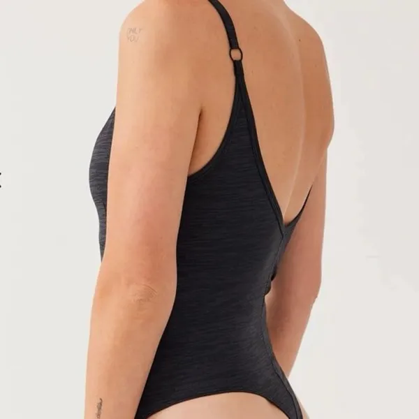 Outdoor voices sweat tech leotard - Image 2