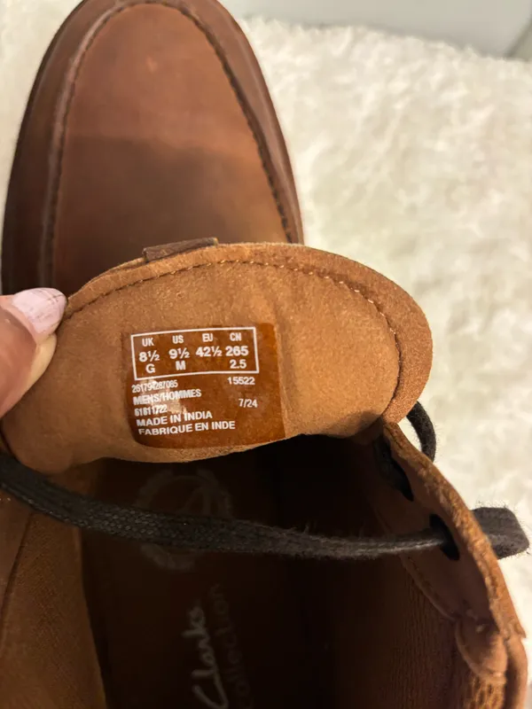 Men’s Clarks Boots Sz. - Image 3