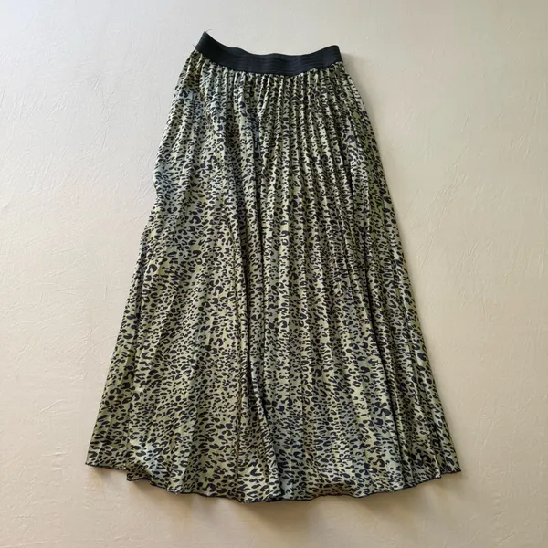 Zara Cheetah Print Pleated Midi Skirt - Image 6