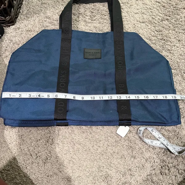 NWT Bath & Body Works Men’s Navy Blue Duffle Bag - Image 6