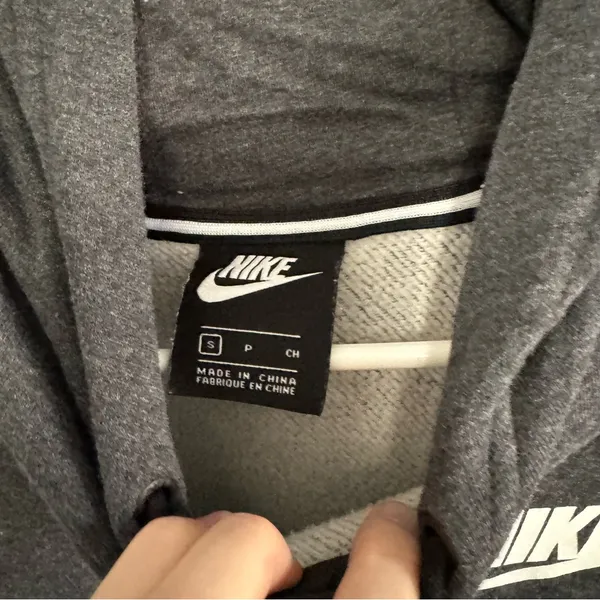 Nike Grey Hooded Sweatshirt Hoodie - Image 2