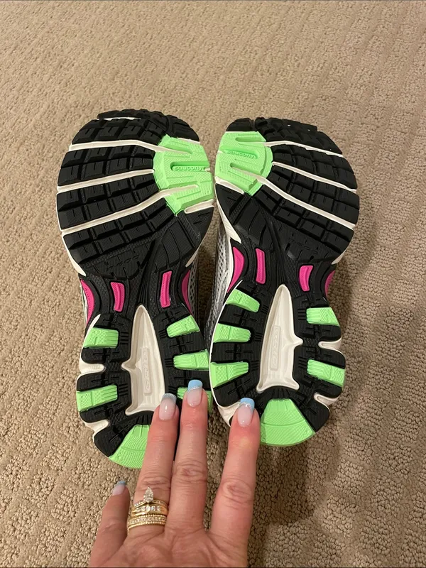 Saucony Women's Ride Millennium Shoes - Image 4