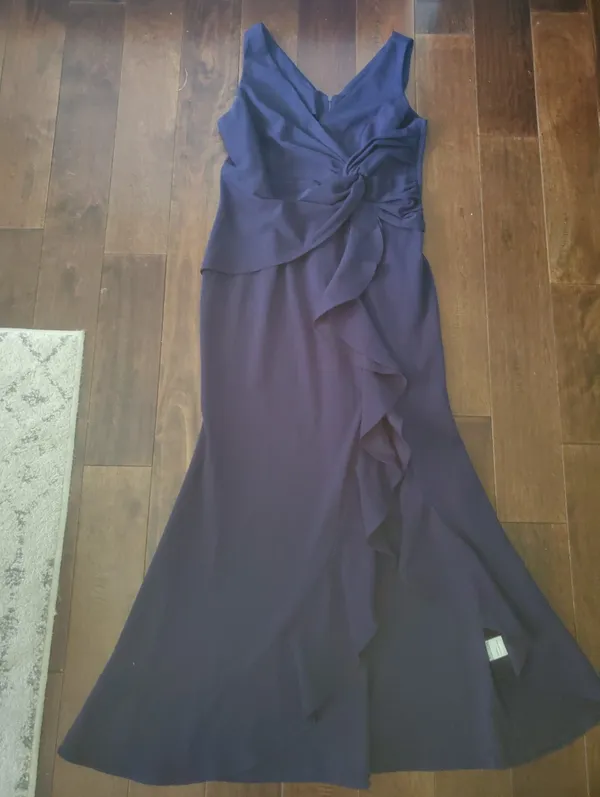 Elegant Navy Blue Ruffle V-Neck Evening Dress Twist Knot Ruffled Hem Maxi Dress - Image 4