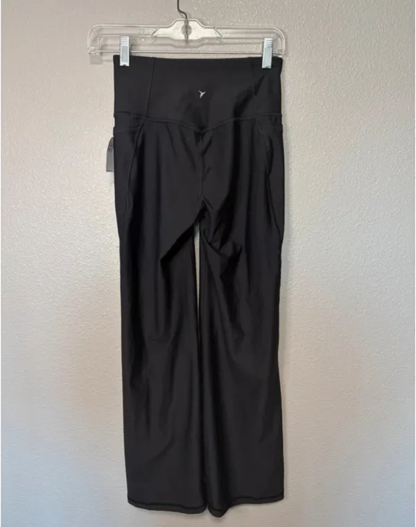 Old navy leggings - Image 2
