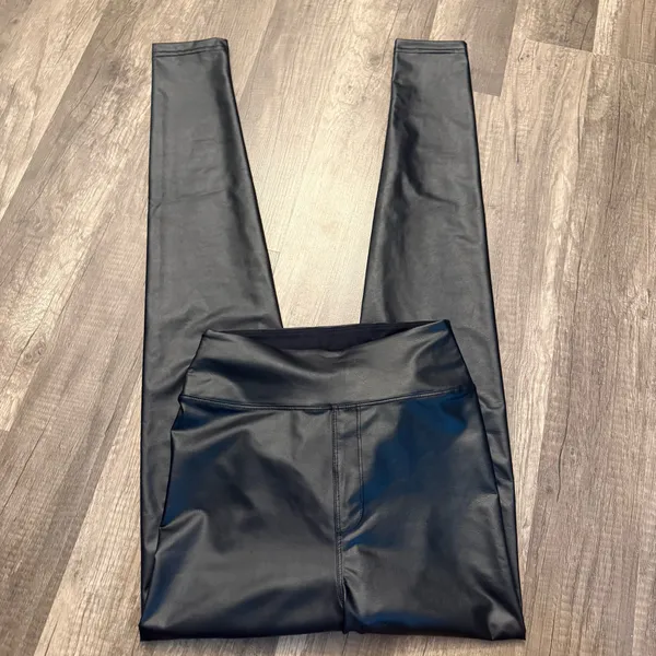Offline by Aerie Faux Leather Leggings Black High Rise Size S/P NWT - Image 2