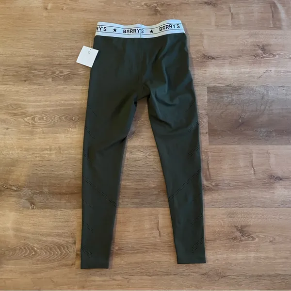 NWT: Barry’s Fit Laser Cut Sprinter Tight in olive green - Image 7