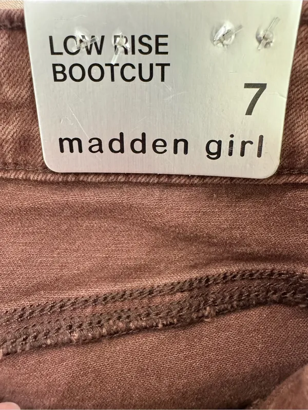 NWT Madden Girl Brown Low rise bootcut Jeans Size 7 - Image 8