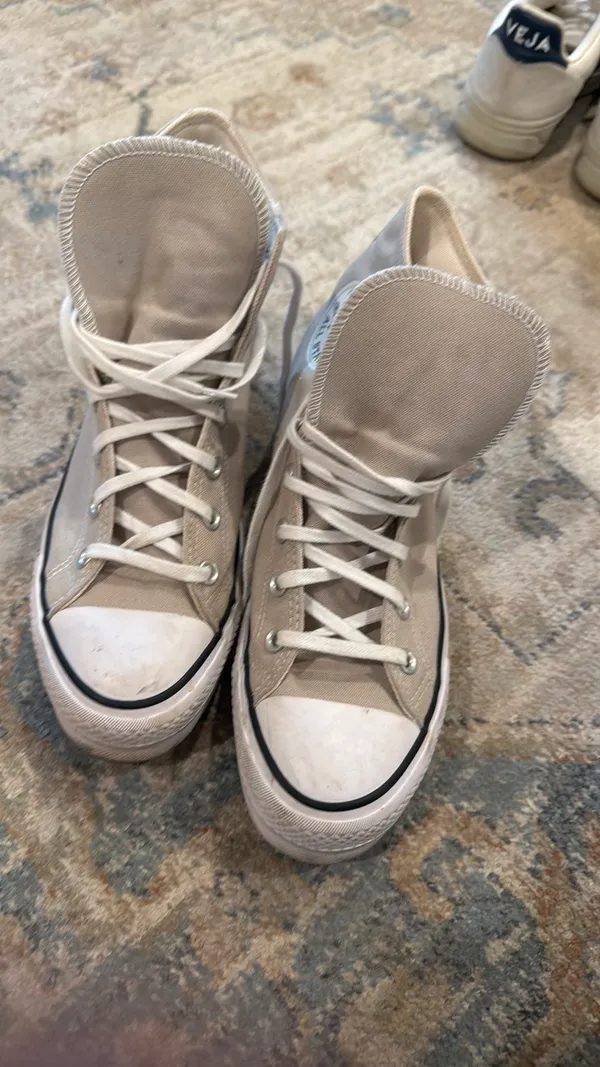 Platform Converse - Image 2
