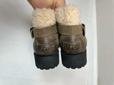 UGG Benson "1095151" Distressed Ankle Boots Buckle Zip Size US 8.5 - Image 7