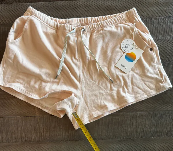 Vuori Sunnyside Short Size XL-Alabaster (C 102) - Image 3