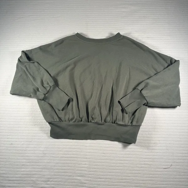 Old Navy Women’s XL Olive Green Just Vibing Graphic Cropped Sweatshirt - Image 9