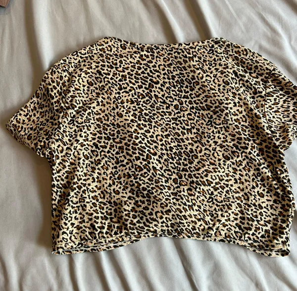 SheIn Cheetah Top - Image 3
