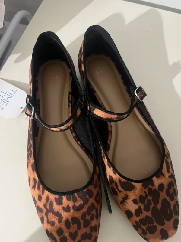 New Time And Tru Women’s Leopard Print Mary Jane Flats Shoes Size 11 NWT - Image 8