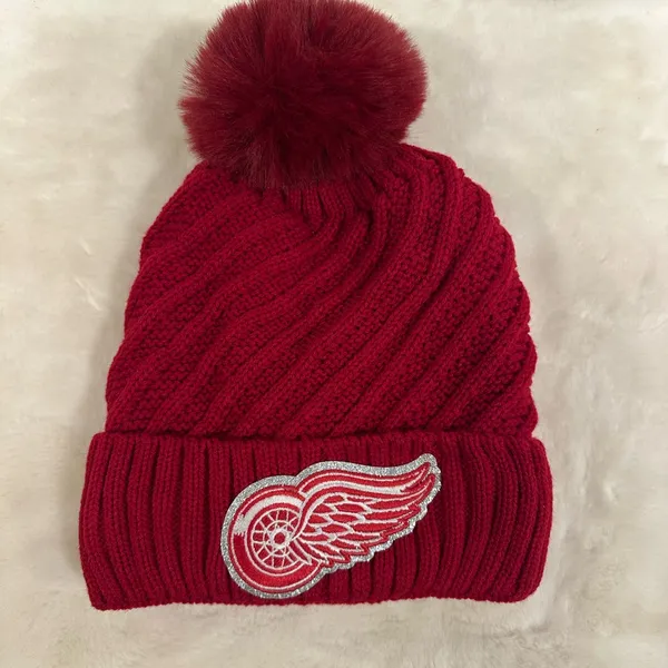 Detroit Redwings glitter logo Red Pom-Pom Knit Beanie hat! - Image 6
