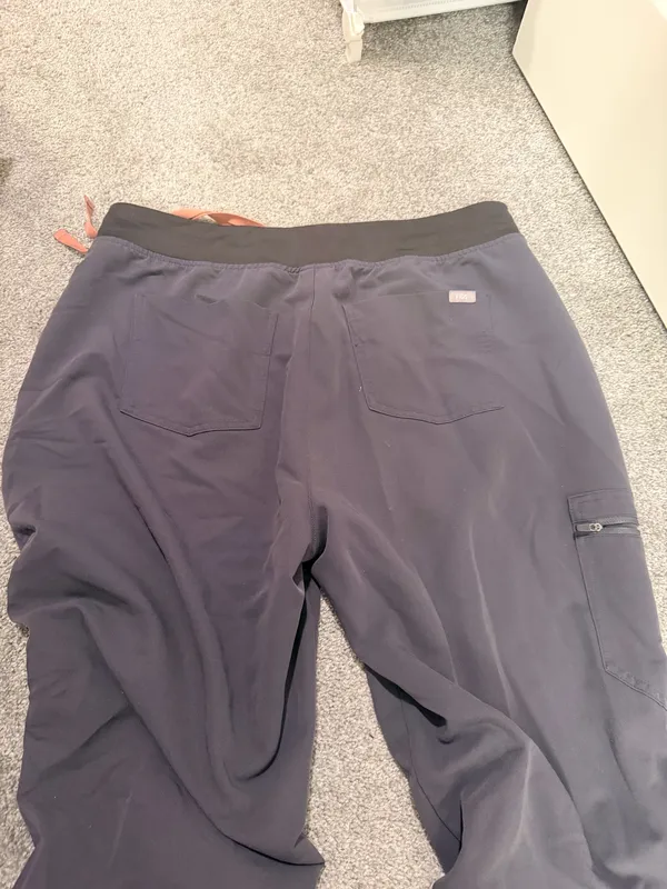 FIGS Scrub Pants - Image 3
