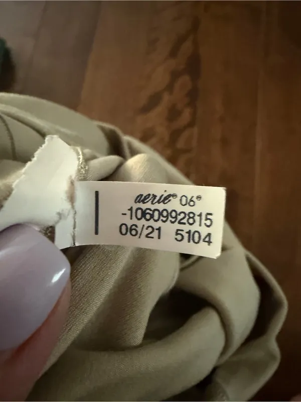 Offline by Aerie Crossover leggings -Sz Small - Image 3