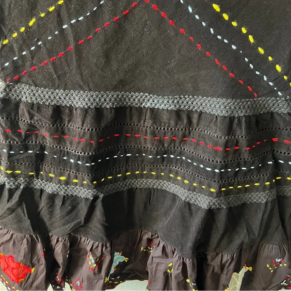 Raga NWOT brown patchwork side zipper skirt. Size small - Image 4
