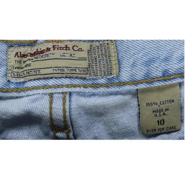 Vintage Abercrombie & Fitch High Waisted Denim Shorts Light Wash Cut Off Size 10 - Image 4