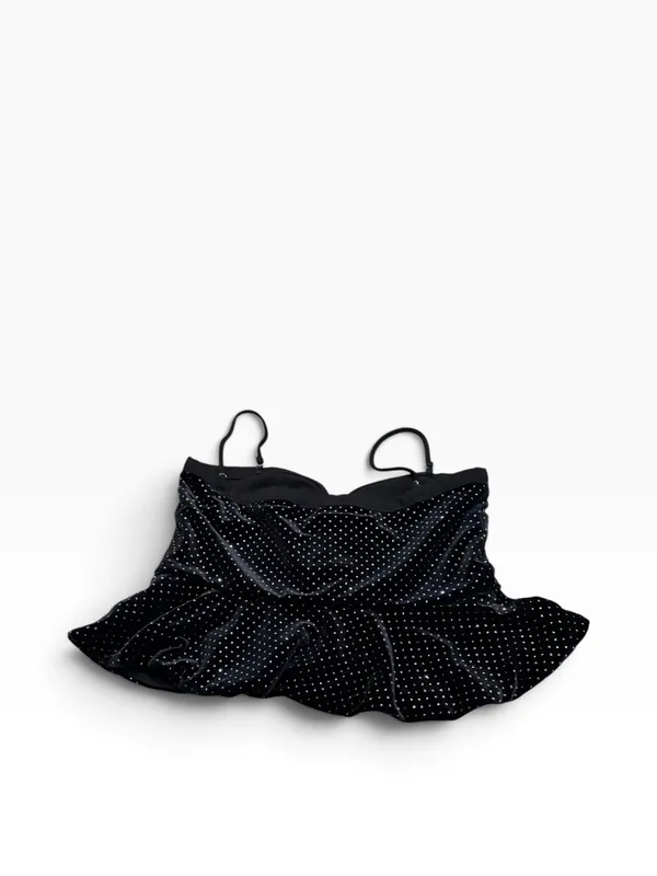 Revolve H:OURS velvety black crop top - Image 4