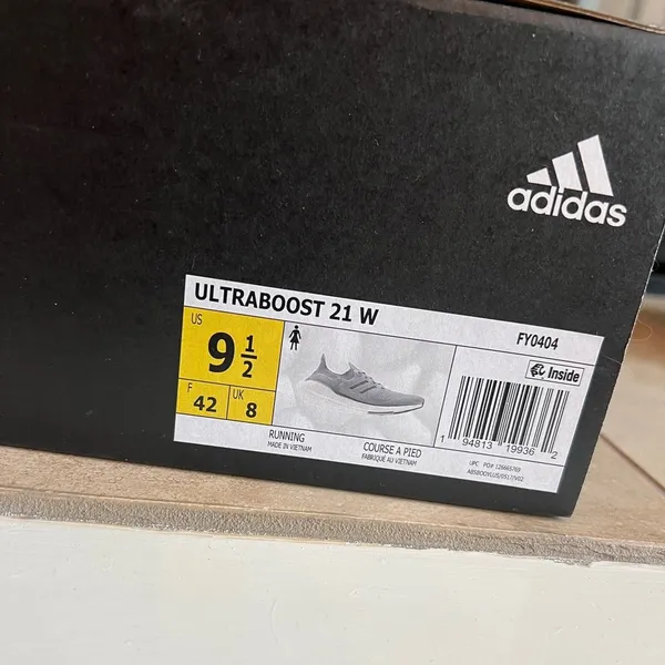 Adidas ULTRABOOST 21 Running Shoes Women’s 9.5 - Image 6