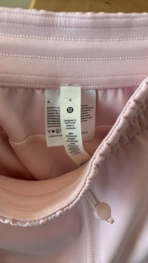 Lululemon Softstreme Shorts Flush Pink - Image 5