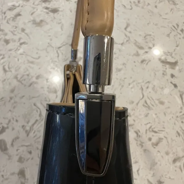 Beijo metallic patent pewter and tan trimmed handbag, EUC, clean interior - Image 8