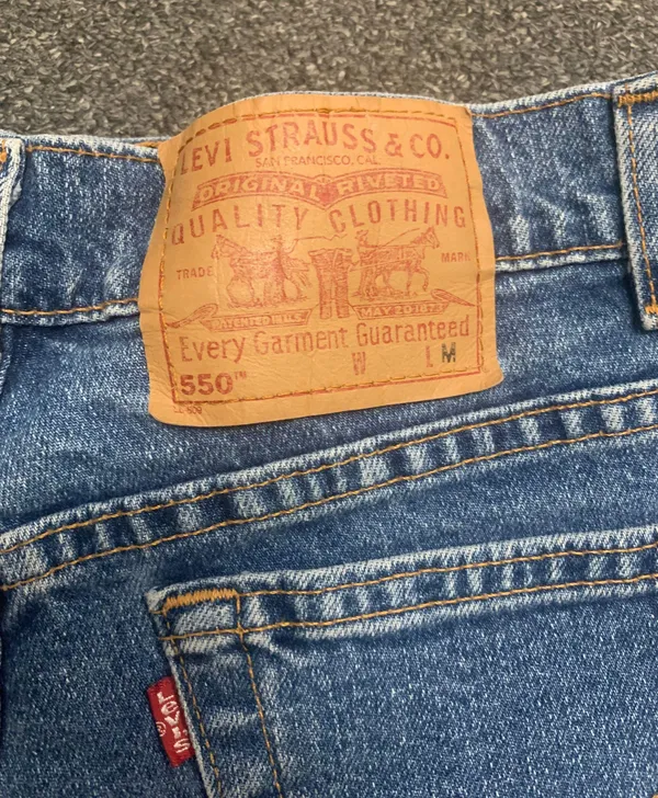 Levi's Vintage 550 shorts - Image 4