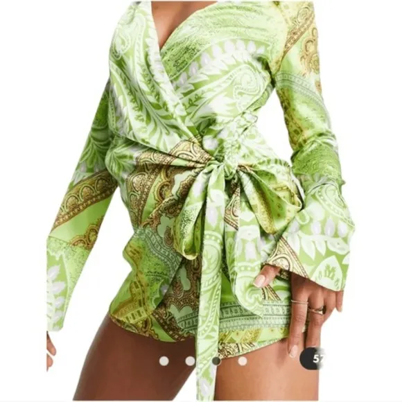 ASOS DESIGN -1014 heavy‎ satin wrap knot front romper green paisley size 4 - Image 7