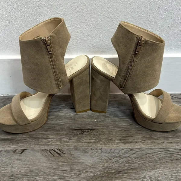 oasis society Chunky Heel Tan Size 7.5 - Image 8
