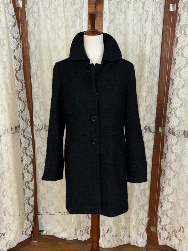 Gorgeous Ann Taylor Textured Wool Blend Peacoat - Image 2