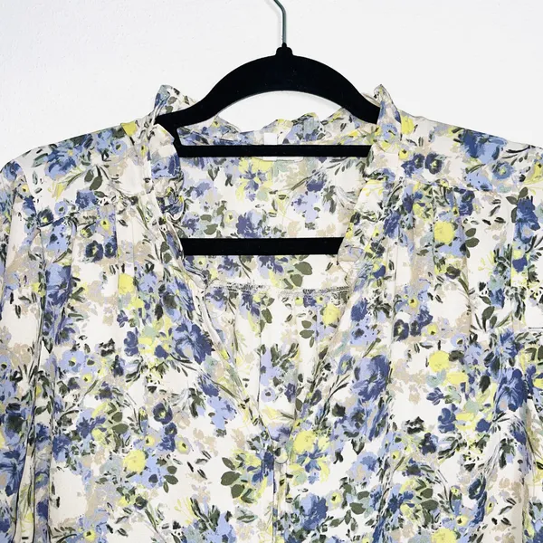 Maurices Cream Multicolor Ditsy Floral Print Ruffle Smock Blouse - Image 3
