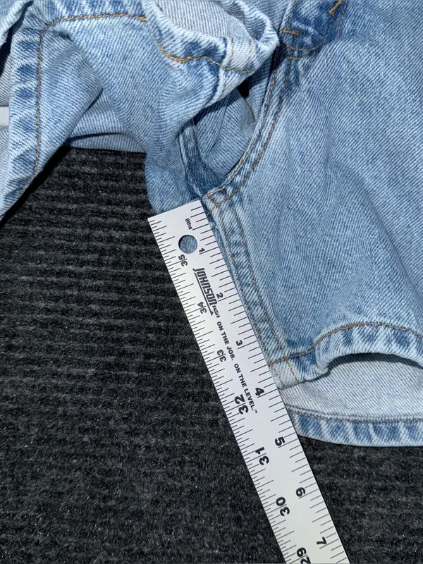 Vintage 90s Levi’s 550 Relaxed Fit Denim Shorts Women’s 26 Light Denim Jorts - Image 8
