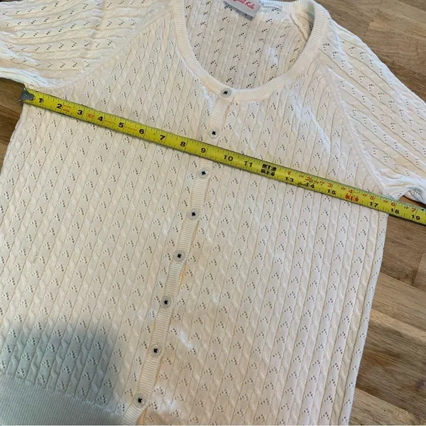 Cream Short Sleeve Button Down Sweater M (?) Size M - Image 3