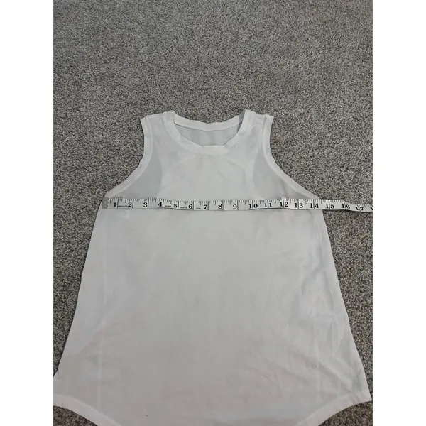Lululemon Women's White‎ Racerback Tank Top Breathable Athletic Workout - Image 5