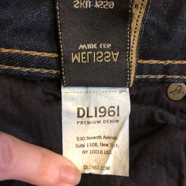 DL1961 Melissa Wide Leg Jeans Size 27 - Image 9