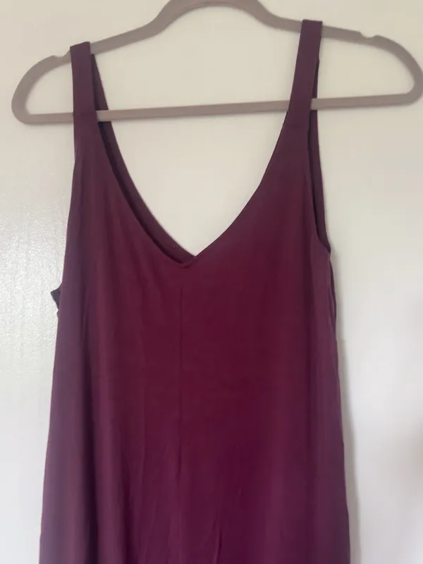 Lively Burgundy V-Neck Jogger Jumpsuit S NWOT - Image 3