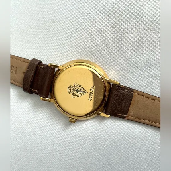 Ladies GUCCI wristwatch 💛🤎🤍💛 - Image 3