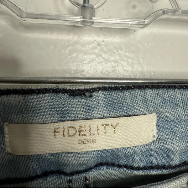 NWT Fidelity Coco Wide Leg Jeans Raw Hem Clearwater Blue‎ Size 26 Clean Girl - Image 5
