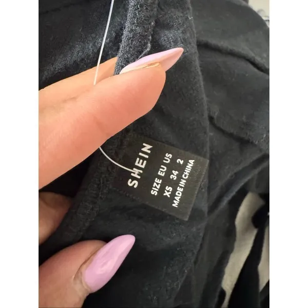 Black Button - Image 6