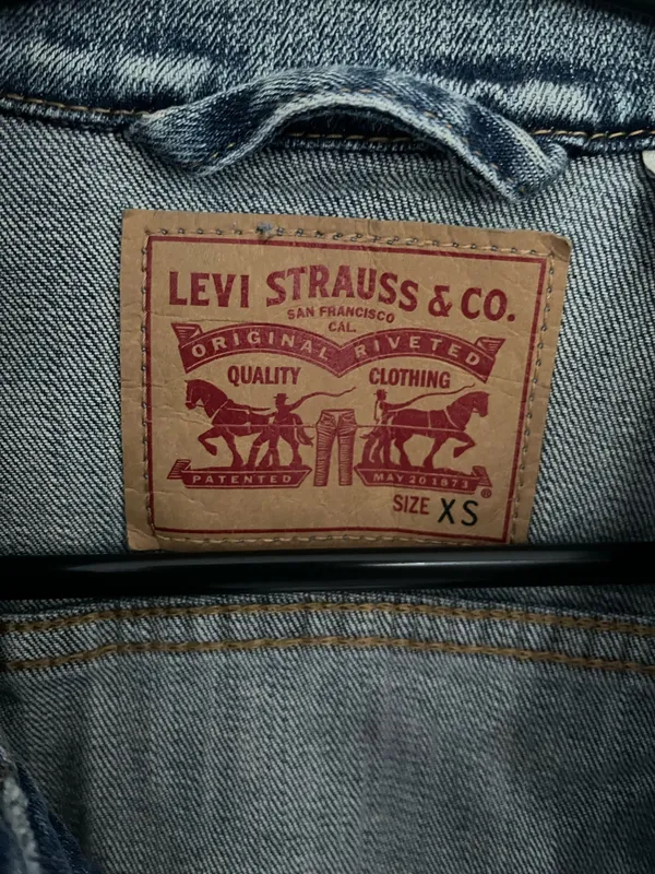 Levi’s Jean Jacket Denim - Image 2