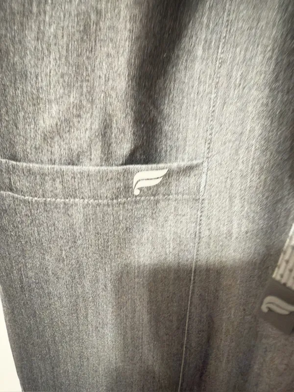Women’s XXS fabletics gray scrub pants - Image 6