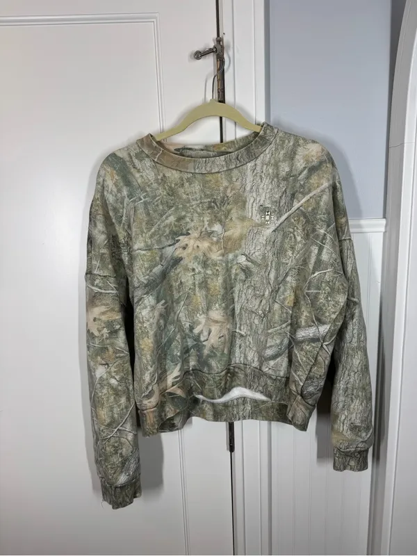 Deeper Well World Tour Camo Sweatshirt Kacey Musgraves sz Medium official merch - Image 2