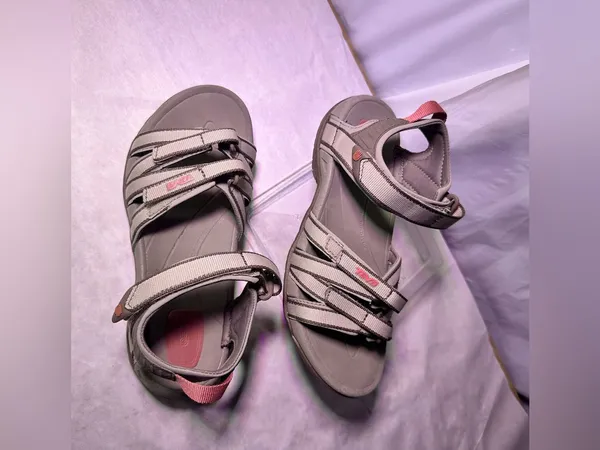 Teva Women's Gray and Pink Strappy Outdoor Sandals - Image 3